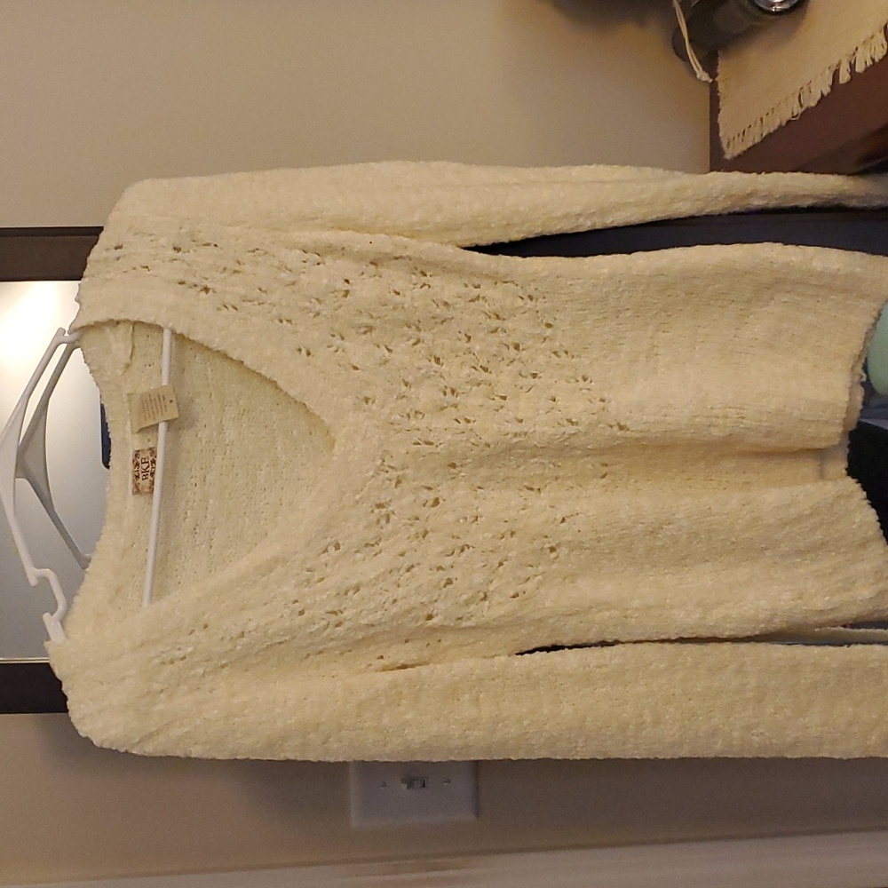 BKE Sweater